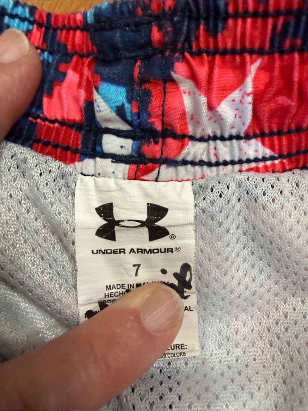Under Armour Boys Size 7 Red, Blue, White Stars Swim Trunks